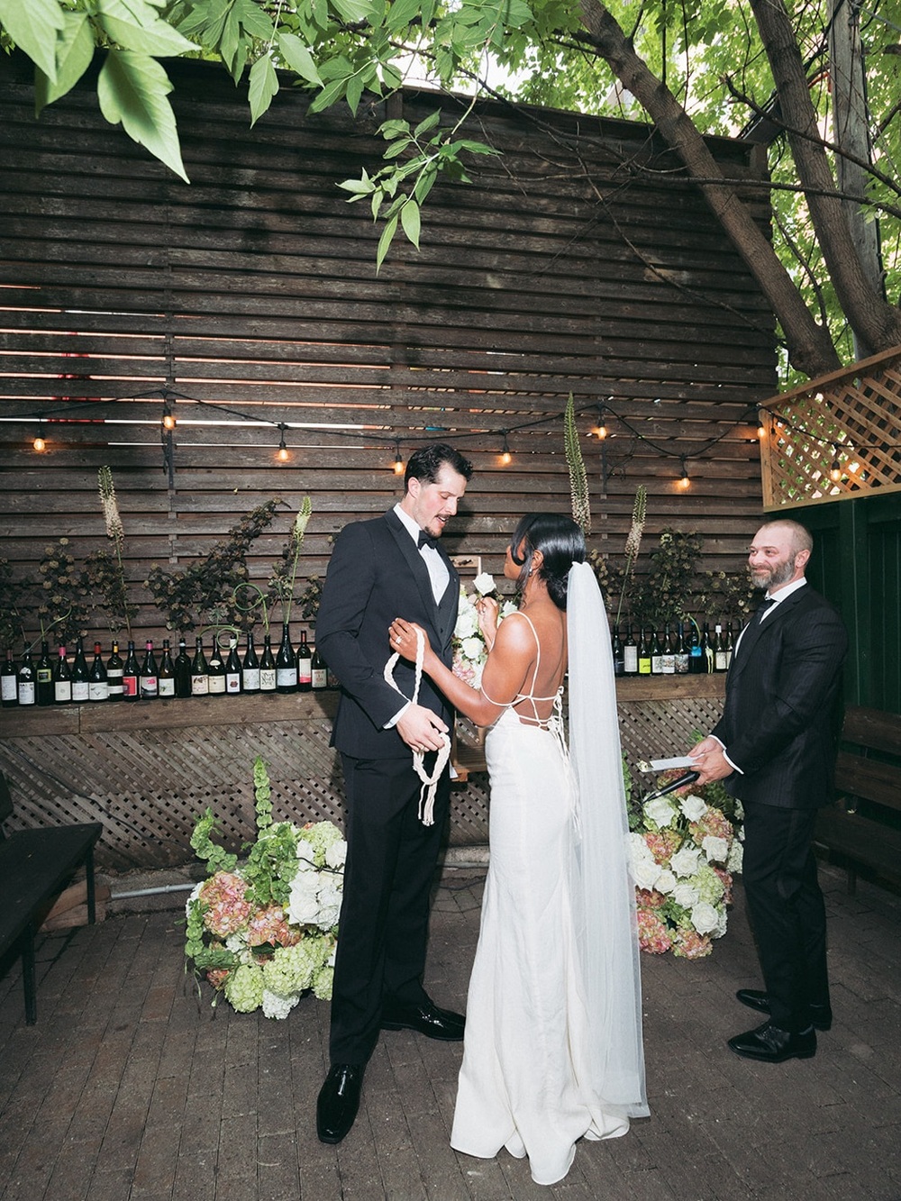 Light Ivory Classic Single Tier Veil